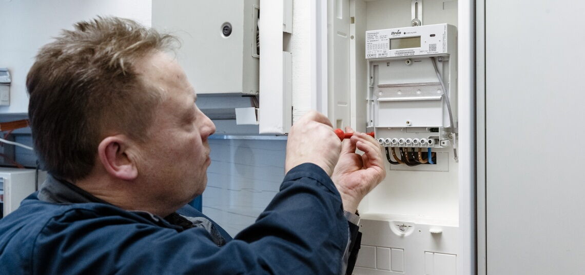 Smart-Meter-Rollout: Fragen und Antworten rund um digitale Stromzähler und dynamische Stromtarife.