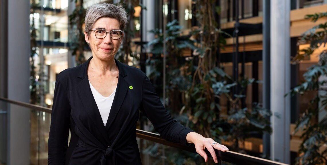 Jutta Paulus, grüne EU-Abgeordnete, kämpft in Brüssel für das Nature Restoration Law zur Wiederherstellung zerstörter Natur.