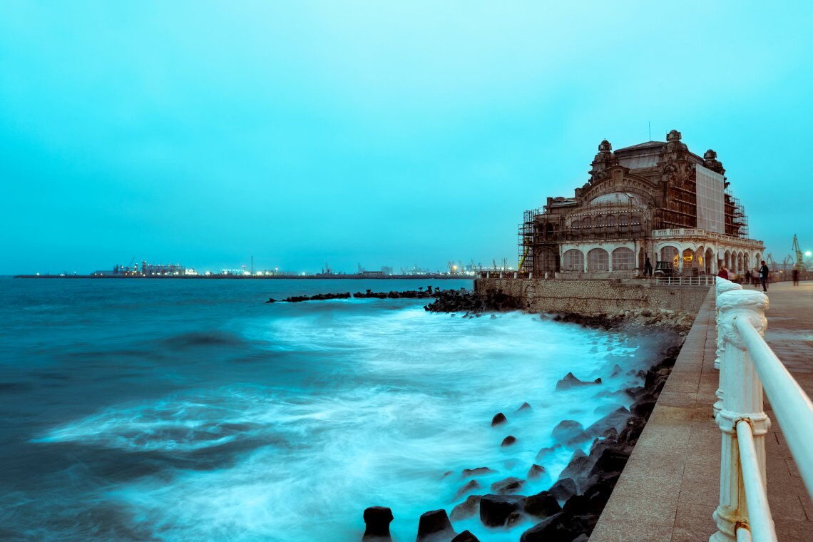 Rumänien plant den Einstieg in die Offshore-Windenergie: Im Schwarzen Meer sollen die Windparks Black Sea 1 und 2 entwickelt und gebaut werden.