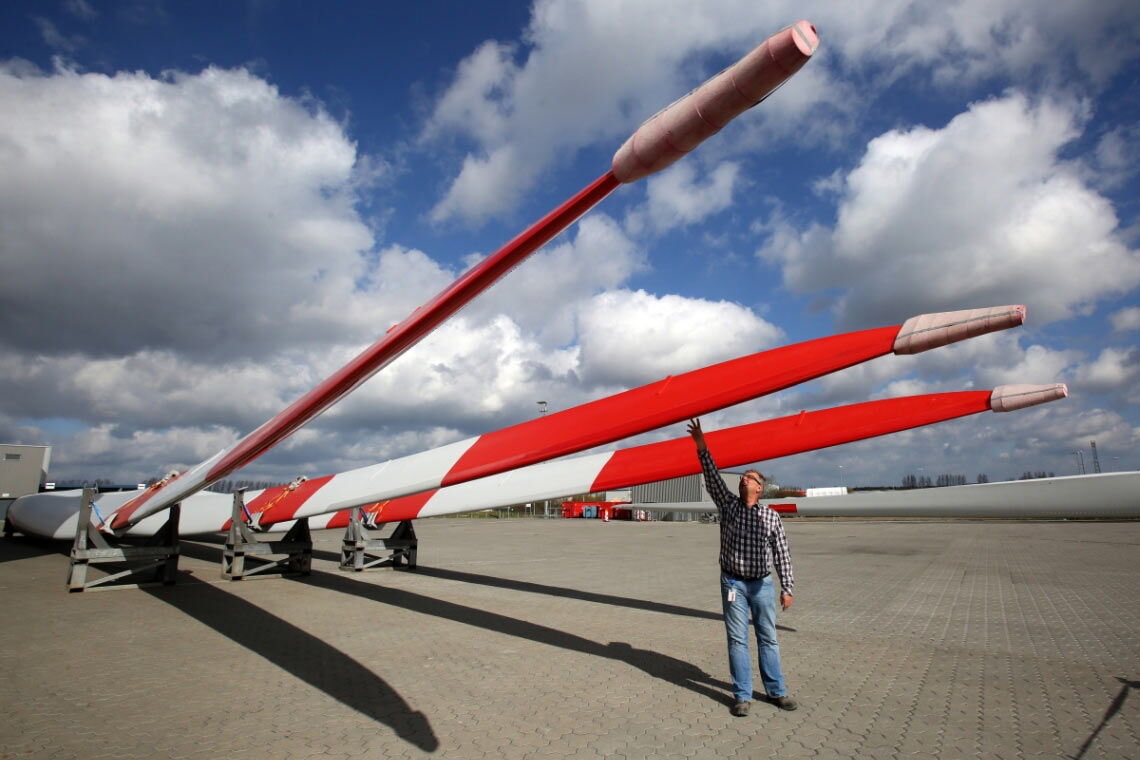 Rotorblätter von Nordex in Rostock: Der Hersteller ist wie fast die gesamte Branche von der Krise der Windenergie getroffen.