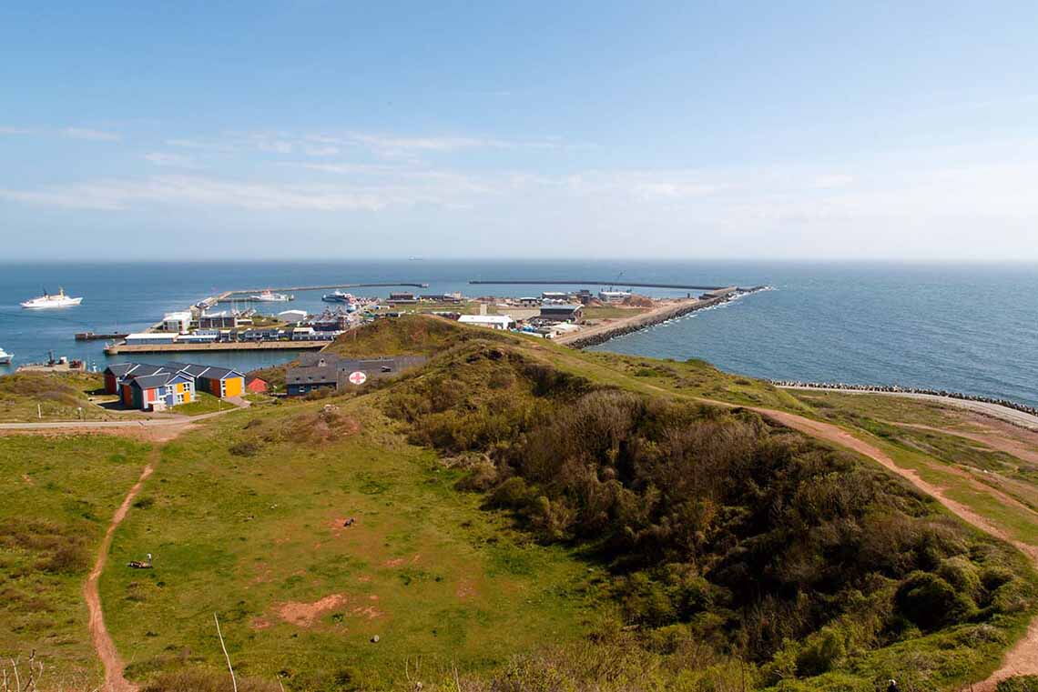 Appartementhäuser von RWE auf Helgoland: Der Energiekonzern bringt hier die Mitarbeiter seines Offshore-Windparks unter.