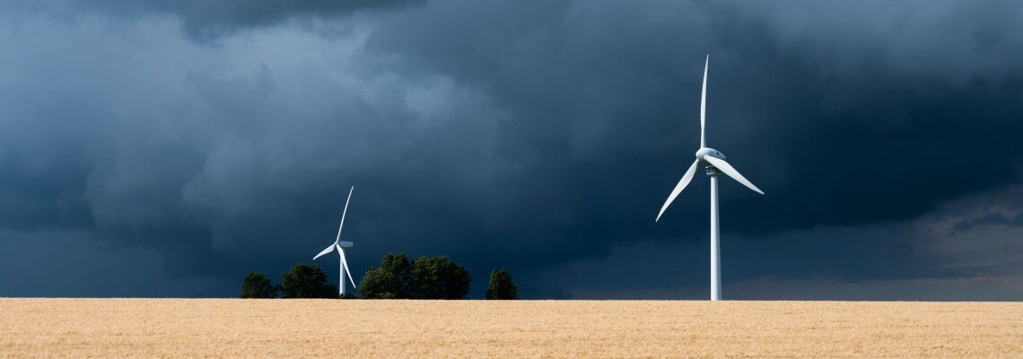 Das nachgebesserte Klimaschutzgesetz reicht aus Sicht von Kritikern nicht aus, um auf den 1,5-Grad-Pfad zu kommen. Vor allem fehlten konkrete Zahlen zum Ausbau der Erneuerbaren.