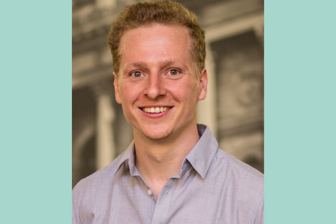 Der Energieforscher Karlo Hainsch hat die Rolle von Erdgas für die Klimaziele der EU untersucht. Neue Pipelines oder LNG-Terminals sind seiner Analyse zufolge unnötig.