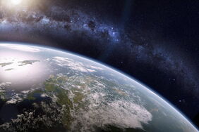 Das Bundesverfassungsgericht hat das Klimaschutzgesetz der Bundesregierung in Teilen für grundgesetzwidrig erklärt: Es beschneide die Freiheit künftiger Generationen.