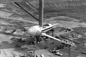 Bau von Growian: Die Große Windenergieanlage hat nur zwei statt der heute üblichen drei Flügel.