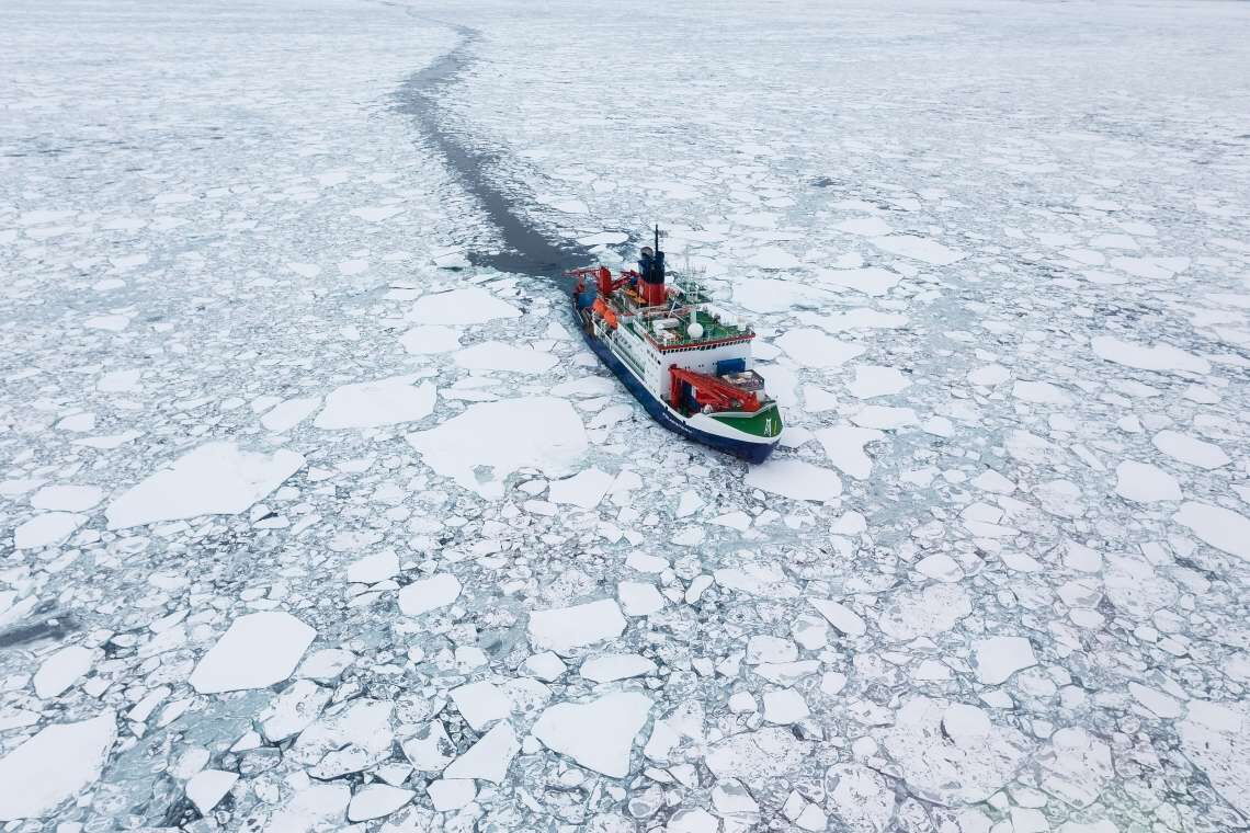 Mosaic-Expedition: Im September 2019 nimmt der Forschungseisbrecher Polarstern Kurs auf den russischen Sektor der Arktis.