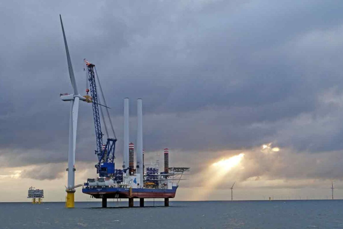 Die „Sea Installer“ ist ein Errichterschiff: ein Spezialschiff zum Bau von Offshore-Windparks.