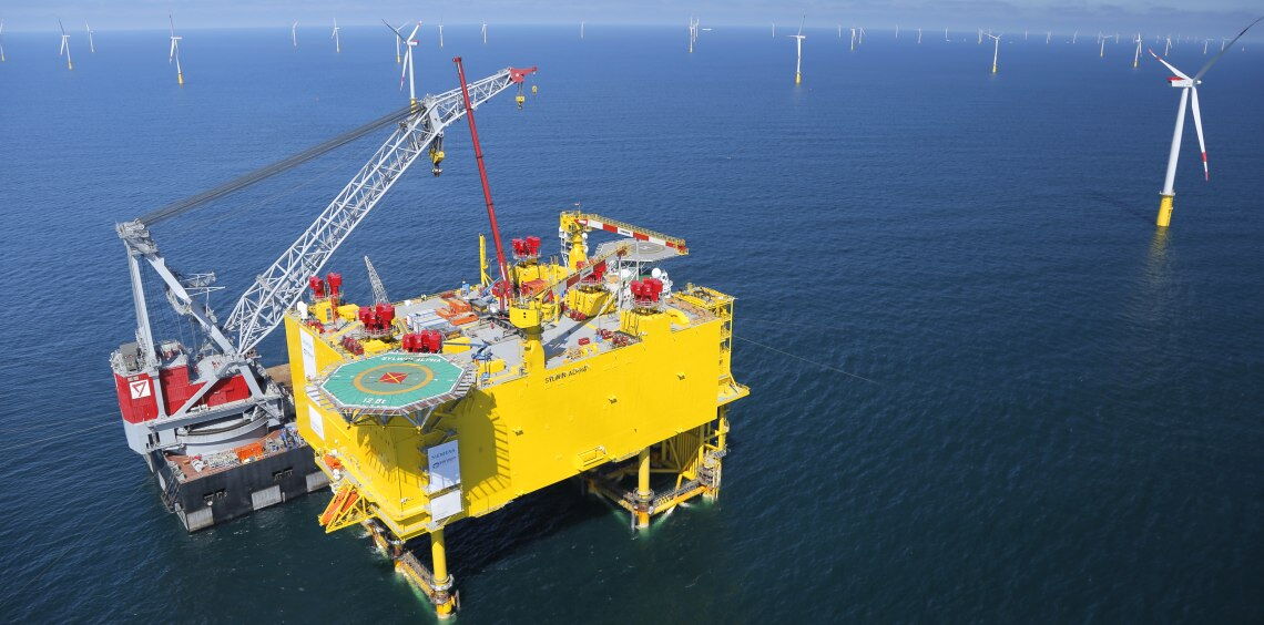 Konverterplattform Sylwin alpha: In Warnemünde könnten derartige milliardenschwere Anlagfen künftig wieder gebaut werden. Derzeit geht das Geschäft ins Ausland.