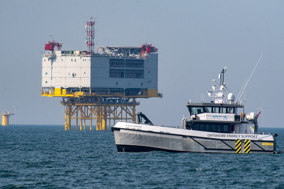 Versorgungsschiff im Offshore-Windpark Baltic Eagle: In der Ostsee sind die Distanzen kürzer.
