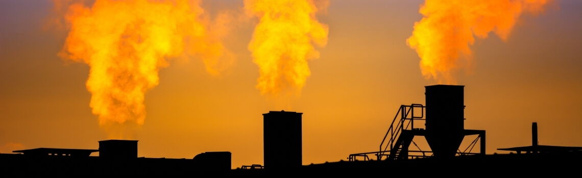 Statt die Erderwärmung schlicht zu leugnen, haben Klimaschutzgegner neuer Strategien: Sie bremsen die Klimapolitik aus. Dabei bedienen sie sich vier verschiedener Argumentationsmuster.