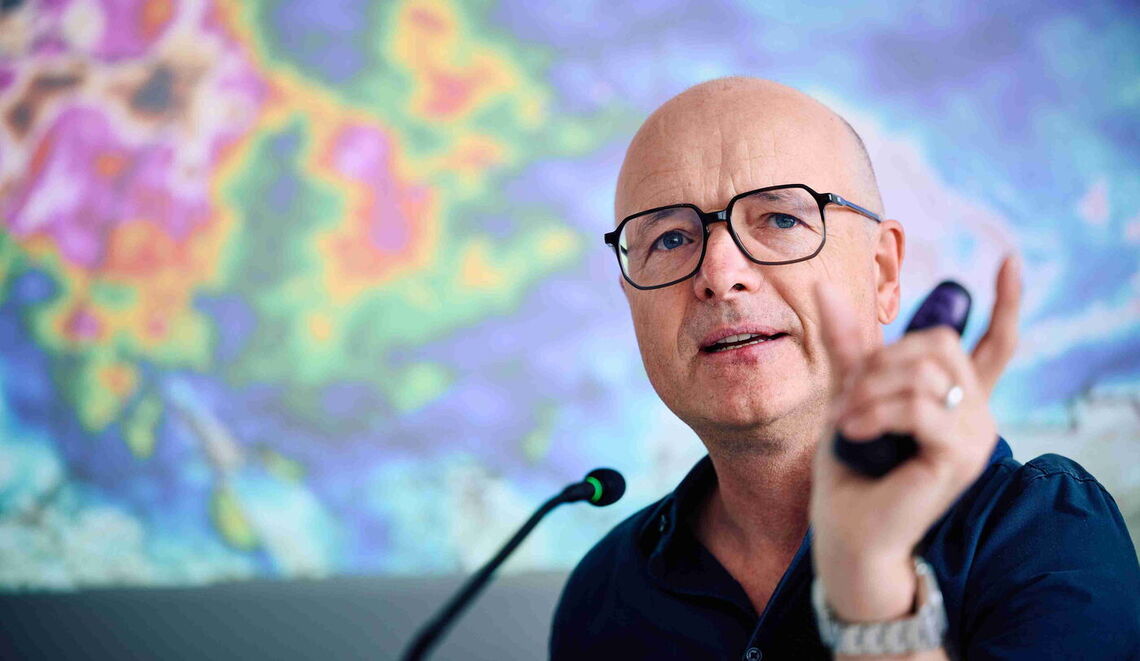 „Wir steuern auf eine Welt zu, für die unsere Körper nicht gemacht sind“, sagt der Meteorologe und Moderator Karsten Schwanke.